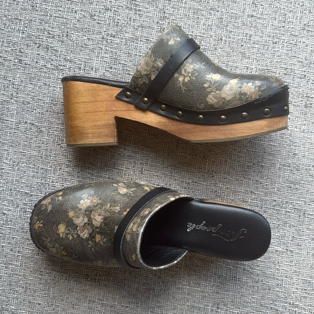 Free People Floral Leather Clogs in Black and Pink - Picture 5 of 15